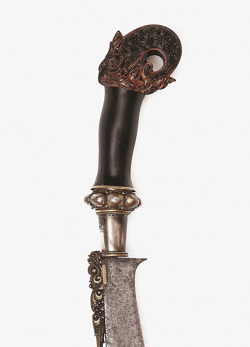 Swords and Antique Weapons for Sale
