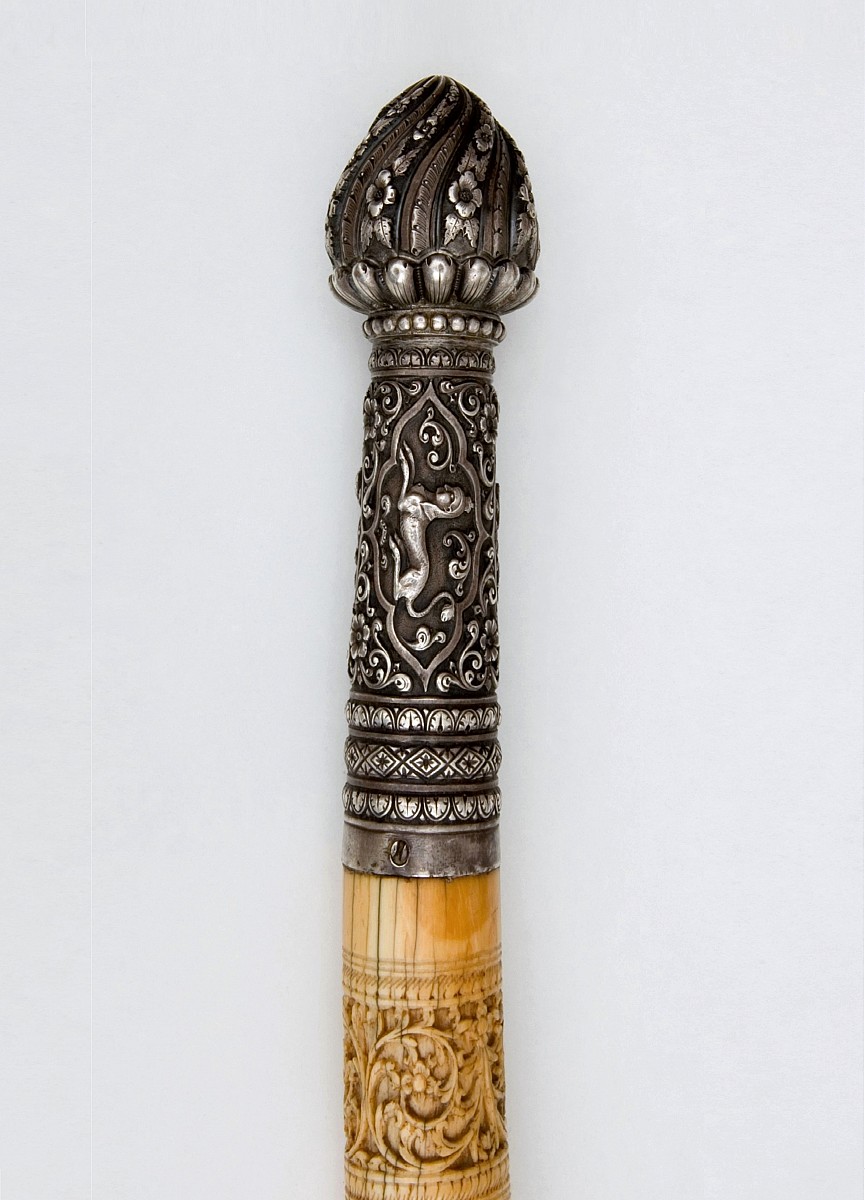 antique sword Dha for sale