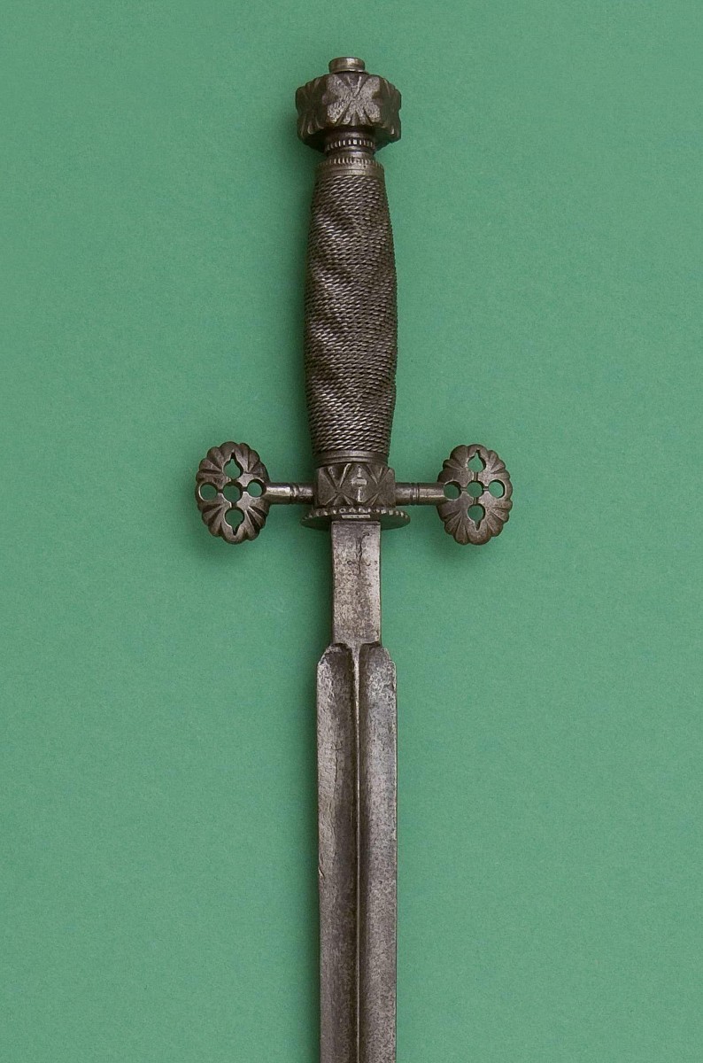 A dagger