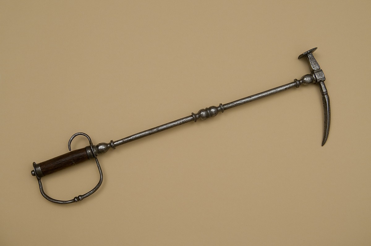 A war hammer
